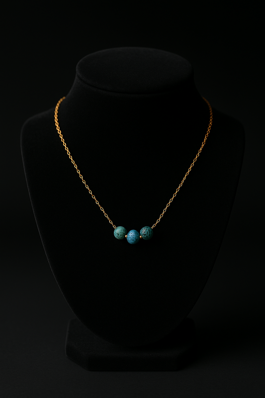 Lava Bead Aromatherapy Necklace – Elegant Silver Chain Diffuser